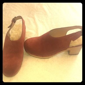 Madewell Margot shearling clogs